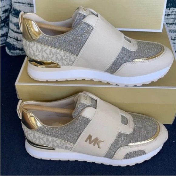 Michael Kors Teddi Trainer Glitter Chain Mesh White Rainbow WMNS - Picture 6 of 16